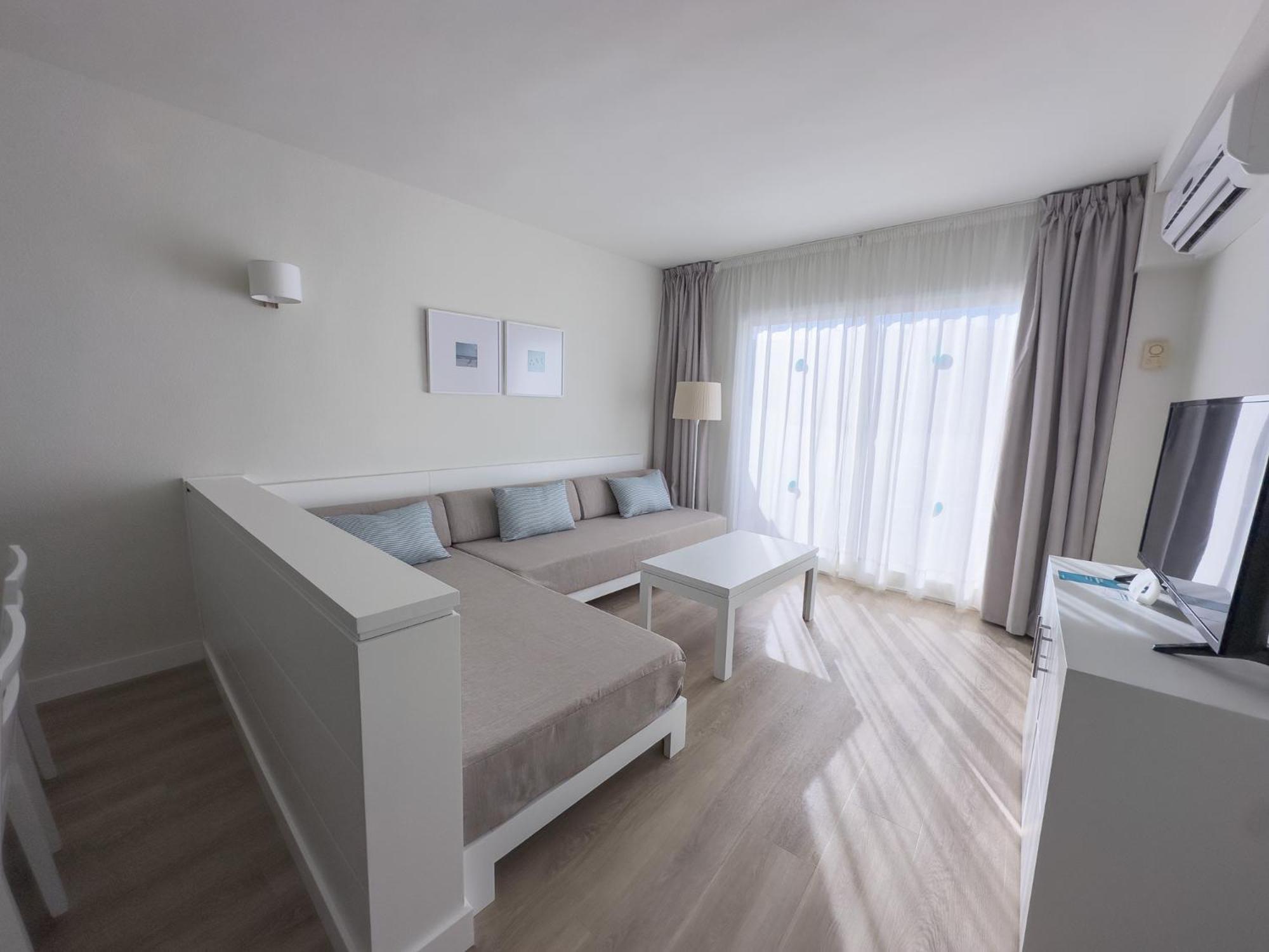 Bluesea Club Martha'S Aparthotel Cala D´Or Екстериор снимка
